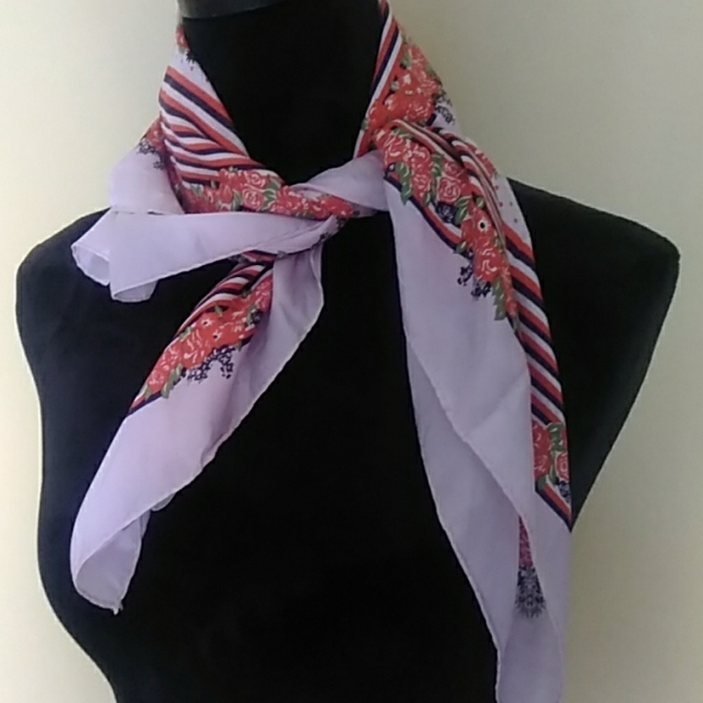 Vintage style scarf